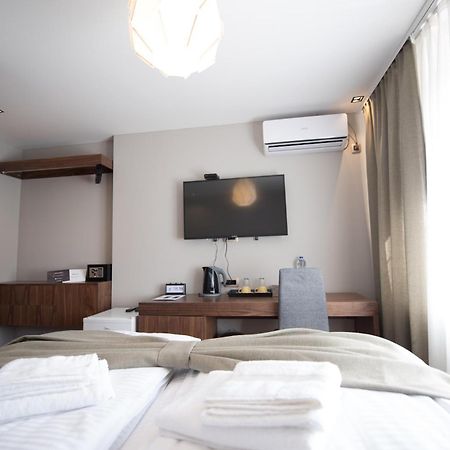 Boulevard Exclusive Pristina Exterior foto